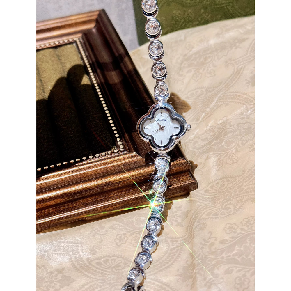 Silver Clover Shape Women’s Bracelet Watch Dainty Elegant Adjustable Wristwatch
